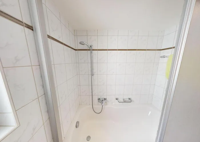 Aurora Aur1 בללפ